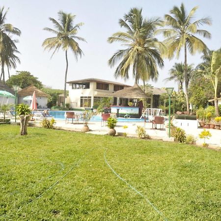 African Village Hotel Bakau Экстерьер фото