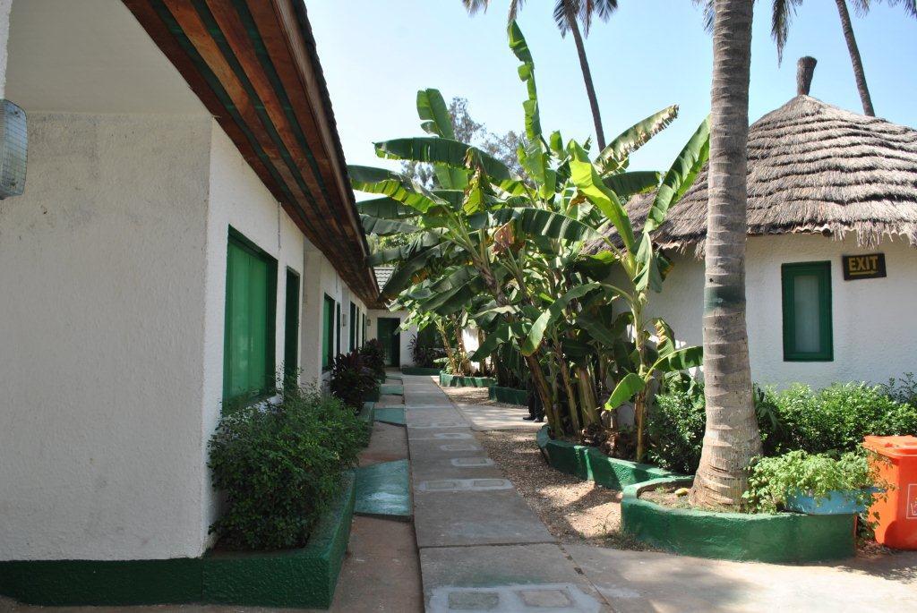 African Village Hotel Bakau Экстерьер фото
